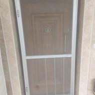 درب آلمینیومی،لوستر