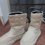 کفش بوت بچه گانه در حد نو