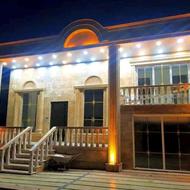 نیم پیلوت 230 متری با سند تک برگ و استخر سر پوشیده