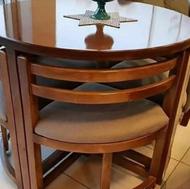 میز ناهارخوری کم جا