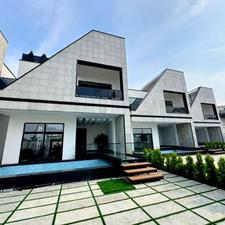 450 متر ویلای مدرن مبله استخردار با مدارک وازیوار