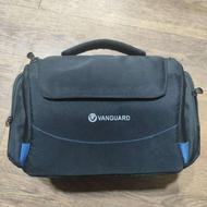 کیف دوربین اورجینال ونگارد درحد آکبند