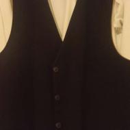 پیراهن سفید وکت وجلیقه مشکی