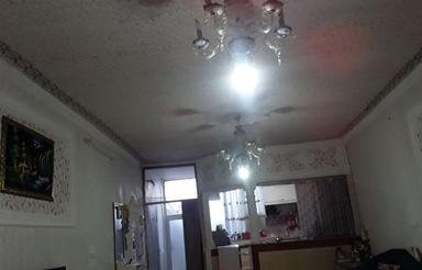 فروش یا معاوضه خانه دو طبقه دو واحد