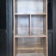 کتابخانه و کمد قفسه ای