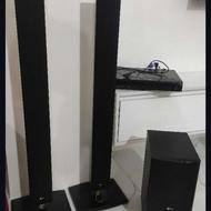 سینما خانواده به همراه دستگاه دی وی دی و ساب