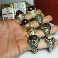 انگشتر با سنگ اصل و معدنی بهشهر