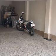 موتور کاملن تمیز بدون هیچ ایرادی