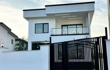 243متر زمین 193متربنا