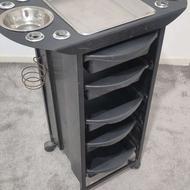 ترولی فلزی .