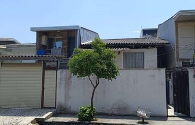 3 بنا در یک زمین 2 خانه نو ساز با یه ویلایی قدیمی متراژ 237