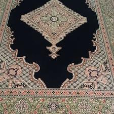 فرش 6متری سالم بدون پارگی