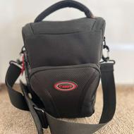 دوربین Canon 200D