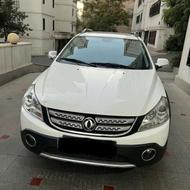 دانگ فنگ H30 کراس 1396 سفید