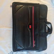 کیف لپ تاپ یا مهندسی