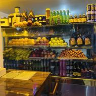 کار در کافه