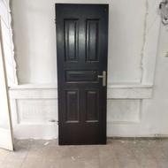 درب آپارتمانی در اپارتمانی در اتاق در اطاق