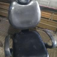 فروش یک عدد صندلی برقی آرایشگاه و پیرایشگاه