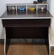 میز تحریر ام دی اف