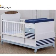 تخت آپادانا ازسیسمونی تانوجوان