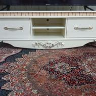 میز تلویزیون بسیار عالی