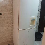 یخچال فریزر سرمایش عالی دارد فقط یه تعمیر کوچک از قیمتش کم