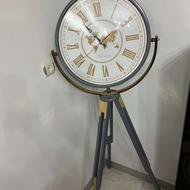 ساعت ایستاده 3پایه در حد نو