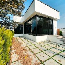 فروش ویلا همکف سنددار منطقه جنگلی140متر