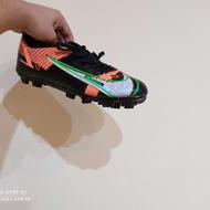 کفش زمین چمن نونو فقط یک لار پوسیدم سایز 44