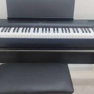 پیانو یاماها P125