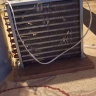 یک عدد دستگاه گلاب گیری