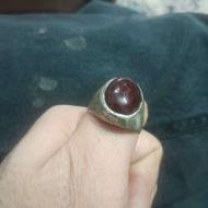 انگشتر عقیق یمنی خیلی زیر قیمت گذاشتم