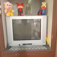 تلویزیون سالم ومارک الجی رنگ نقره ای