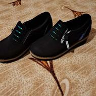 یک جفت کفش سایز 37