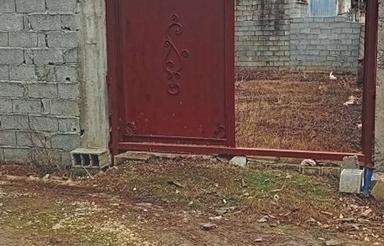 زمین نقلی با سندتک برگ وامتیاز اب وحصارشده با دروازه