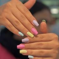 کاشت ناخن با بهترین متریال