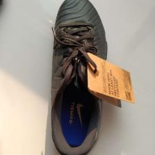 کفش فوتبال نایک اصل