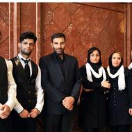 مهماندار و سالن دار