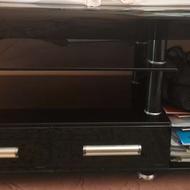 میز تلوزیون