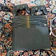 ps4اکانتی با دو دسته اورجینال و کابل ها