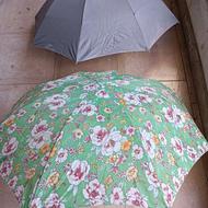 چتر زنانه در حد نو