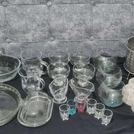 تعدادی لوازم خانه و آشپزخانه