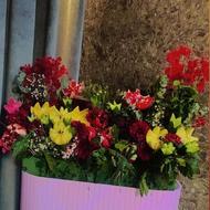 تزئین باکس یلدایی عروس گل ارایی و میوه ارایی عروس