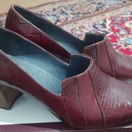 یک جفت کفش چرم مجلسی