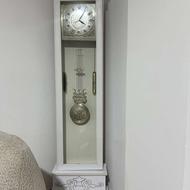 ساعت ایستاده