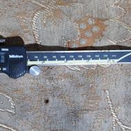 کولیس دیجیتال Mitutoyo ABSOLUTE اصل ژاپن – 150mm – سالم