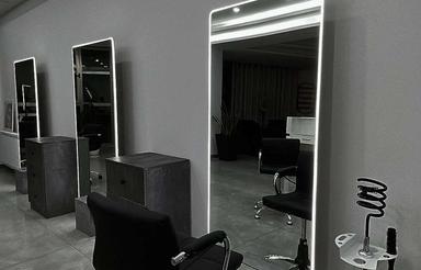 رهن و اجاره واحد 110 متری واقع در کوچه مسجد جامع