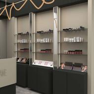 فروشنده لوازم آرایشی و بهداشتی