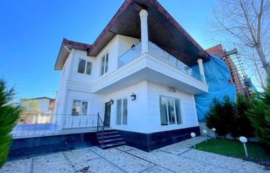 230 متر ویلای استخردار با مدارک امیررود