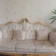 مبلمان 7نفره با 3تا میز کاملا سالم با کاور درجه یک